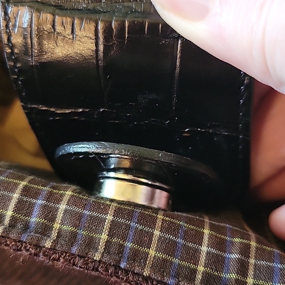 Brighton Chocolate Heart-Detail Satchel Wool and Crocodile Leather. - Picture 10 of 11